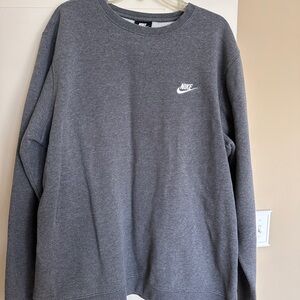 Nike Men's Gray Sweater
